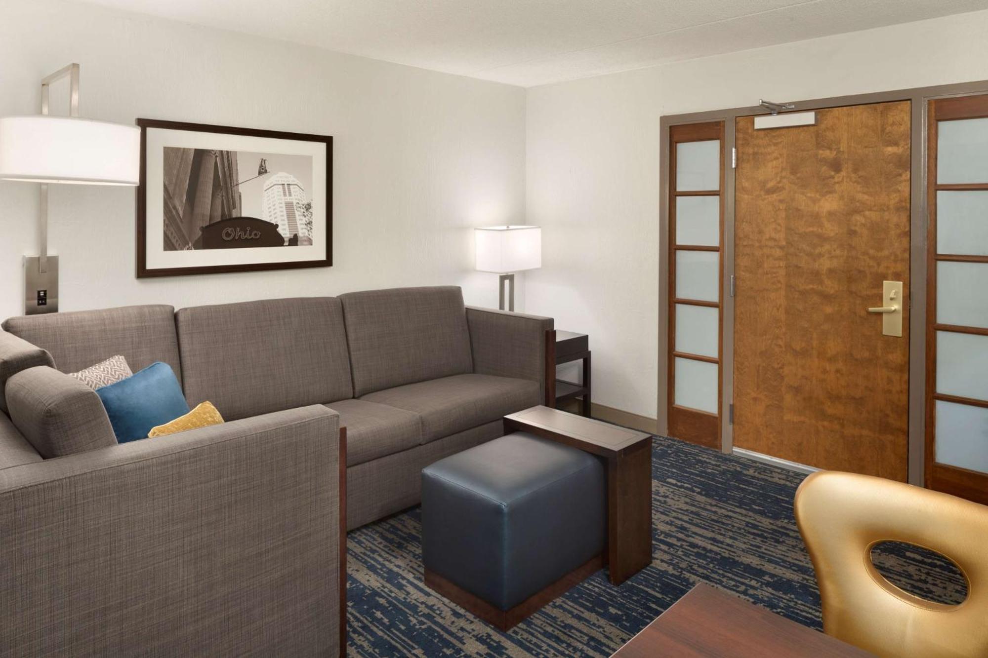 Embassy Suites By Hilton Columbus Exterior foto
