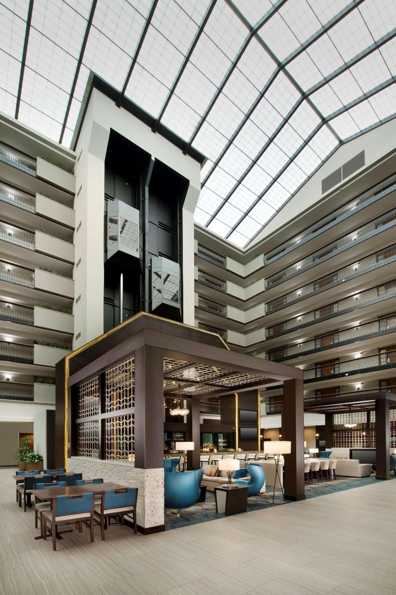 Embassy Suites By Hilton Columbus Exterior foto